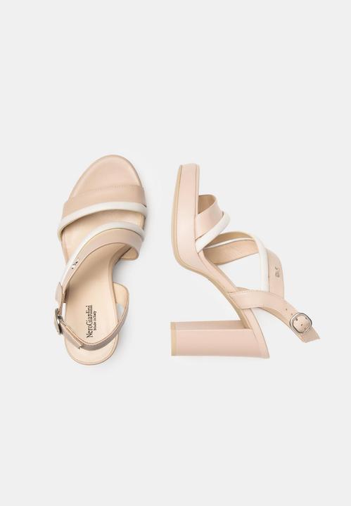 Actual product image Nero Giardini Sandalen (36)