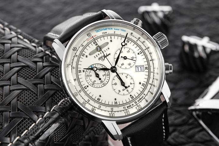 Produktbild Zeppelin 100 Jahre (Analoguhr, Chronograph, 42 mm)