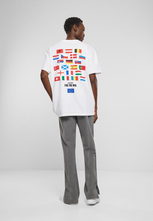 Actual product image Urban Classics UP24 Heavy Oversize Tee - 139541 (XL)