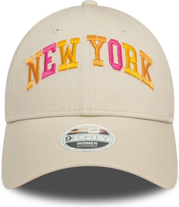 Actual product image New Era 9Forty Strapback Femme Cap - NEW YORK stone beige
