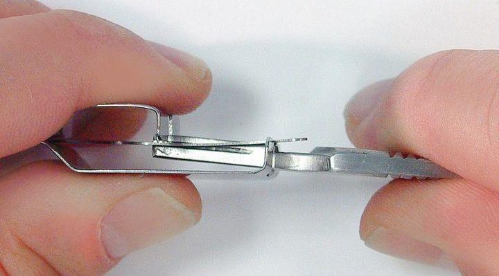 Image du produit Süda SCALPEL-EX Extracteur de lames (1 x)