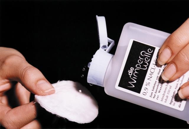 Actual product image Wimpernwelle Phys. saline solution (Eyelash shampoo)