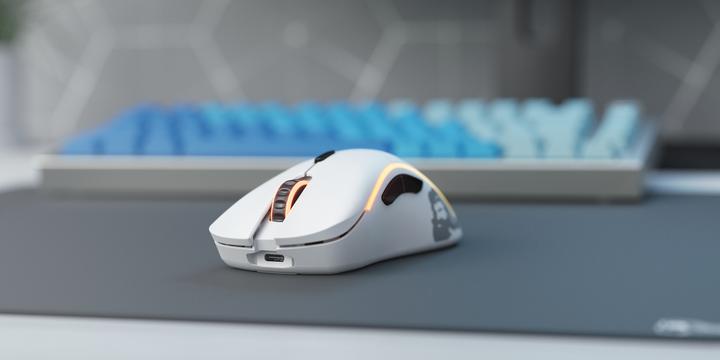 Actual product image Glorious PC Gaming Race Model D (Wireless)