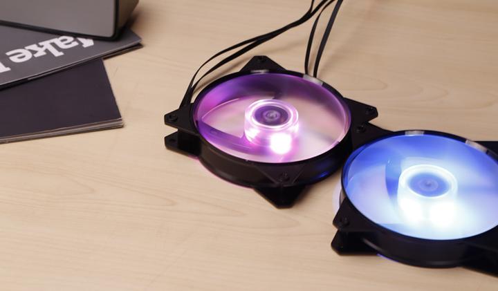 Actual product image Cooler Master MasterFan MF121L (120 mm, 1 x)