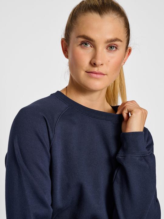Actual product image hummel Red Classic Sweatshirt Woman (L)