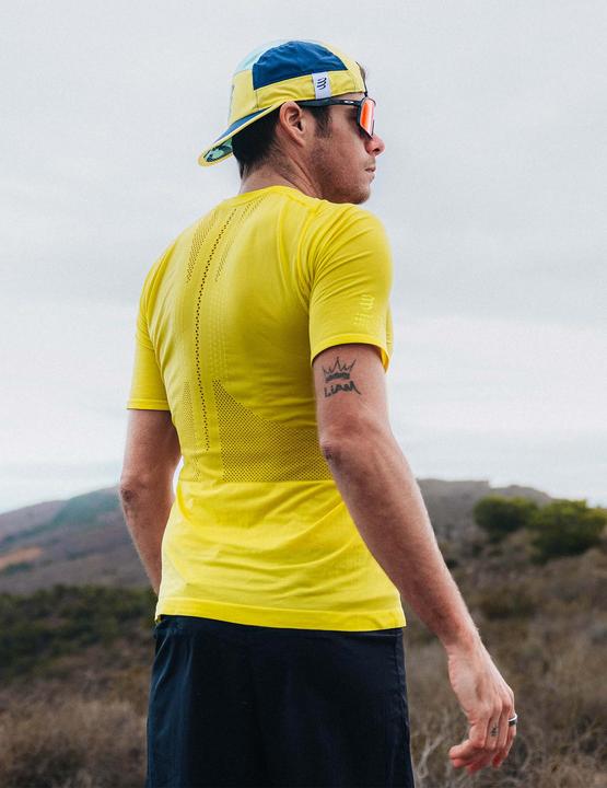 Produktbild Compressport Trail Half-Zip Fitted SS Top (S)