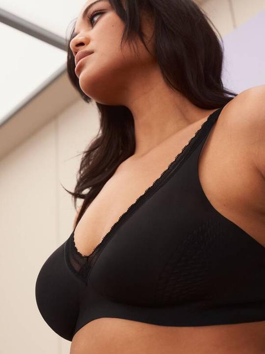 Produktbild Sloggi Body Adapt Twist Tshirt Bra (Einzelpack, XS)