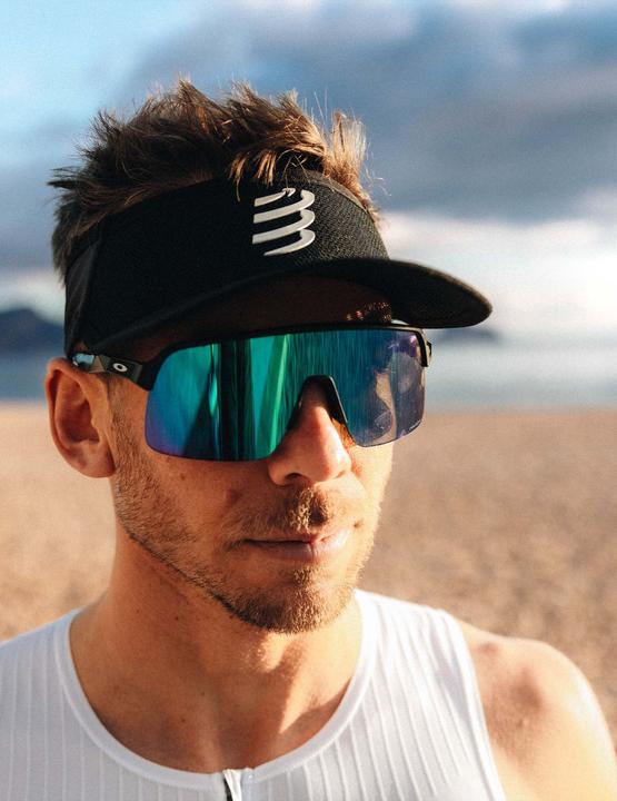 Actual product image Compressport Visor Ultralight