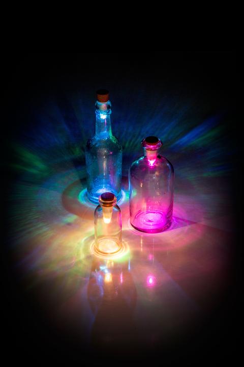 Actual product image Suck UK Multi Colour Bottle Light (0.02 m)