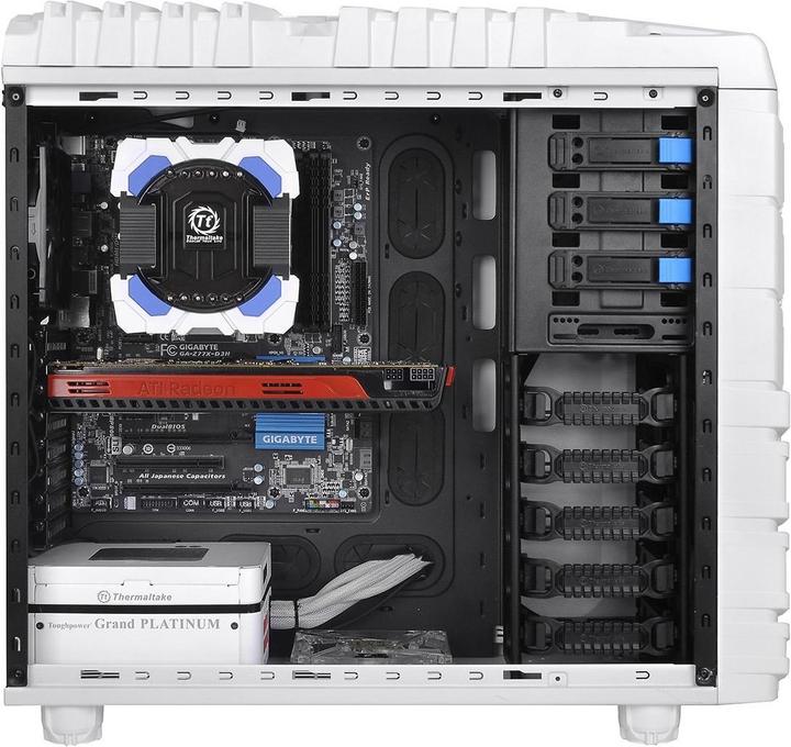 Actual product image Thermaltake Overseer RX-I Snow Edition (ATX, mATX, E-ATX)