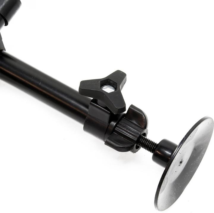 Actual product image Wiltec Dog Guard Barrier Freely Adjustable for the Car Model C Made of Iron (Dog)