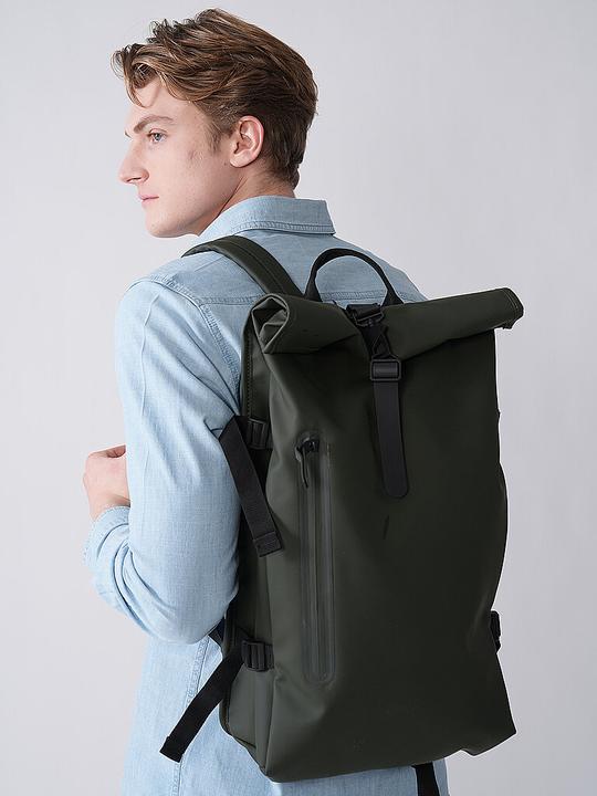 Actual product image Rains Rolltop Large (23 l)
