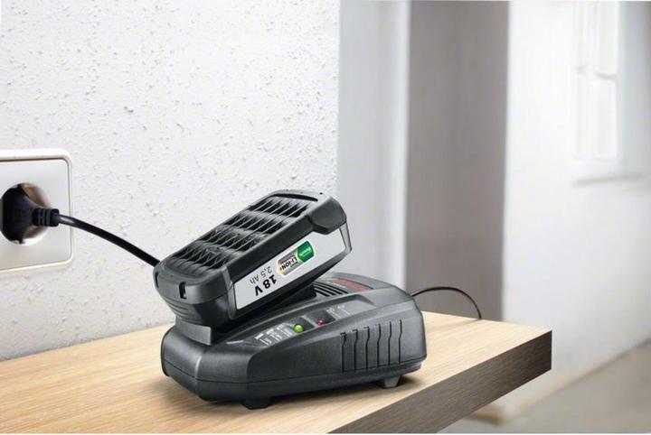 Produktbild Bosch Home & Garden Starter-Set PBA 18V (1x2,5Ah) + AL 1830 CV (18 V)