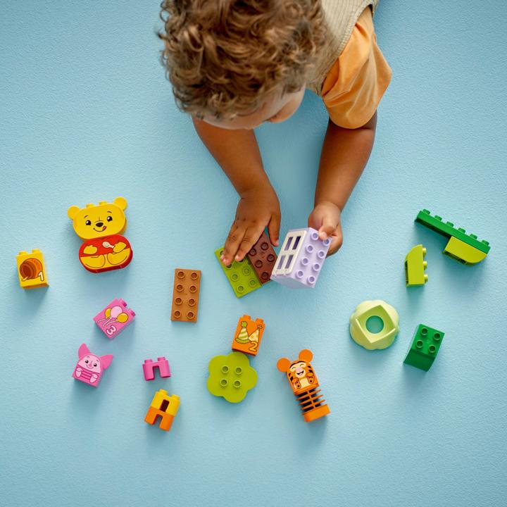 Actual product image LEGO Winnie the Pooh's birthday party (10457)