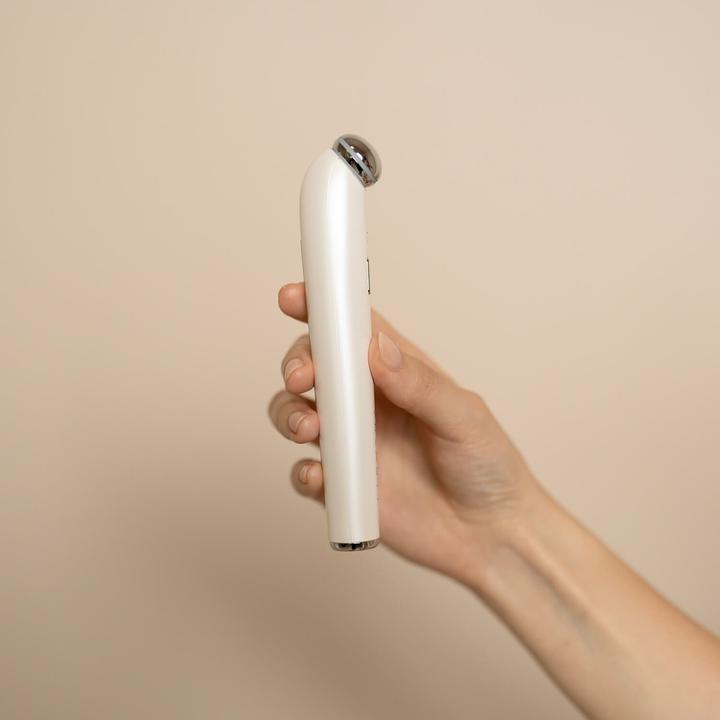 Produktbild VBEAUTY Revitaeye Pro Lichtbasiertes Augenlifting Tool