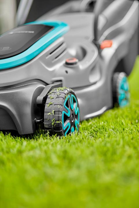 Produktbild Gardena PowerMax P4A Ready-To-Use Set (Akkubetrieb)