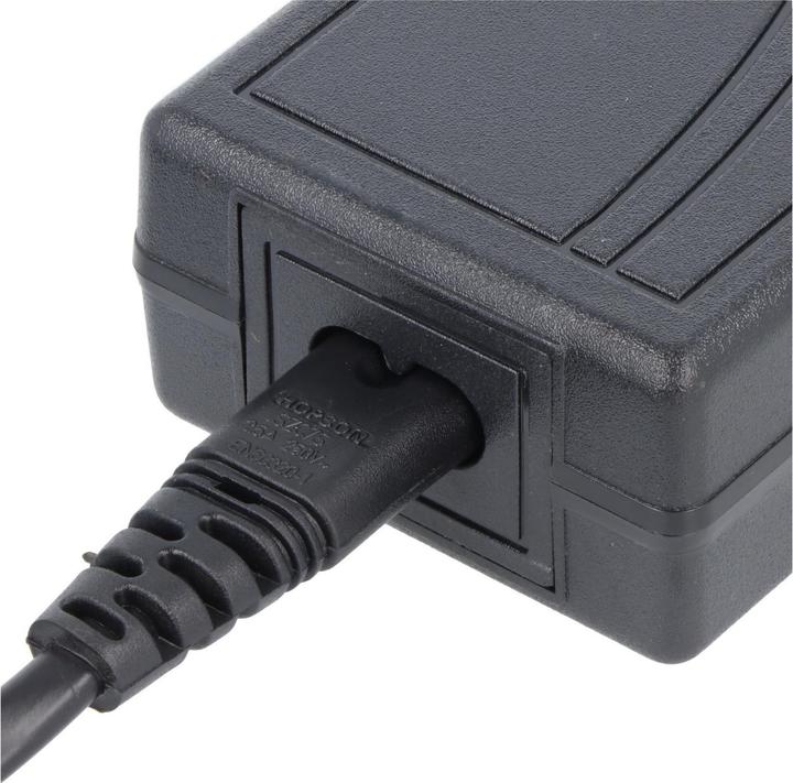 Actual product image AccuCell Spannungswandler 12 Volt Kühlboxen, 100-240V AC auf 12V DC mit Zigarettenanzünder