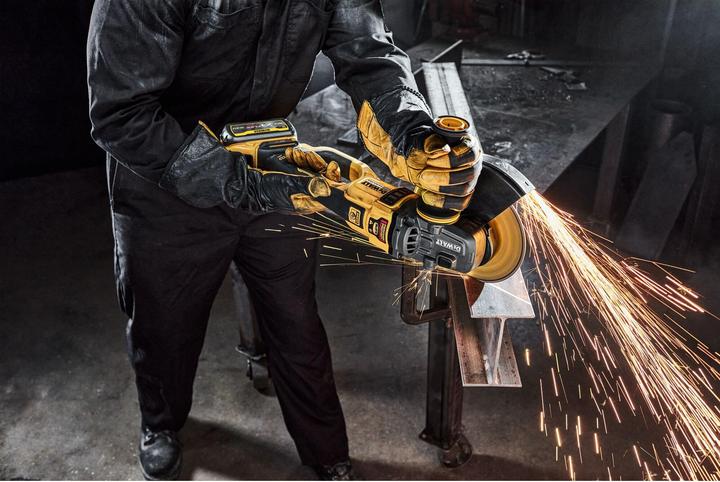 Productafbeelding DeWalt DCG460NK FLEXVOLT Accu Haakse Slijper 230mm 54V Basic Body in koffer (230 mm)