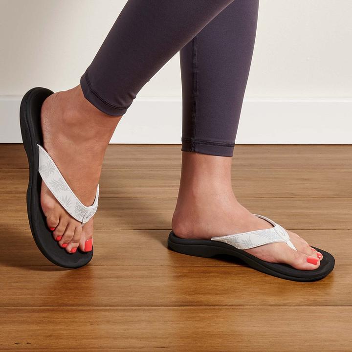 Actual product image OluKai 'OHANA (38)