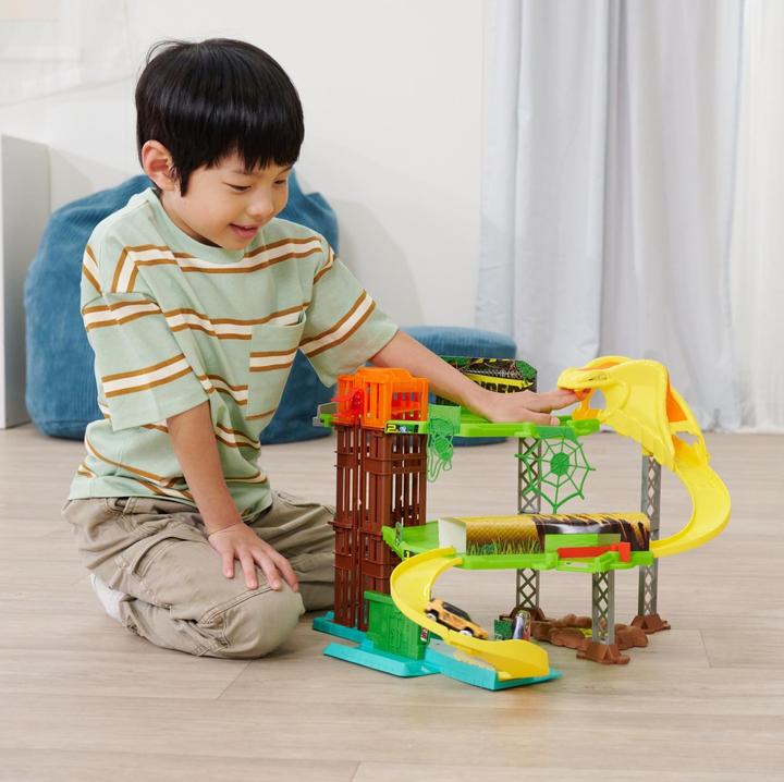 Actual product image Dickie Jungle garage