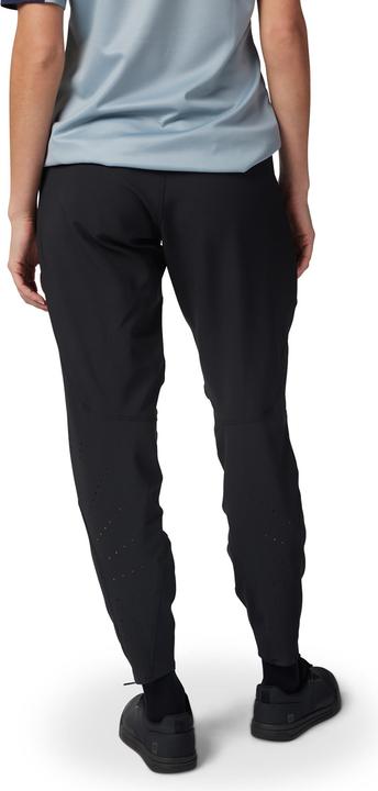 Produktbild Fox Pant 24 W Defend Blk (10)