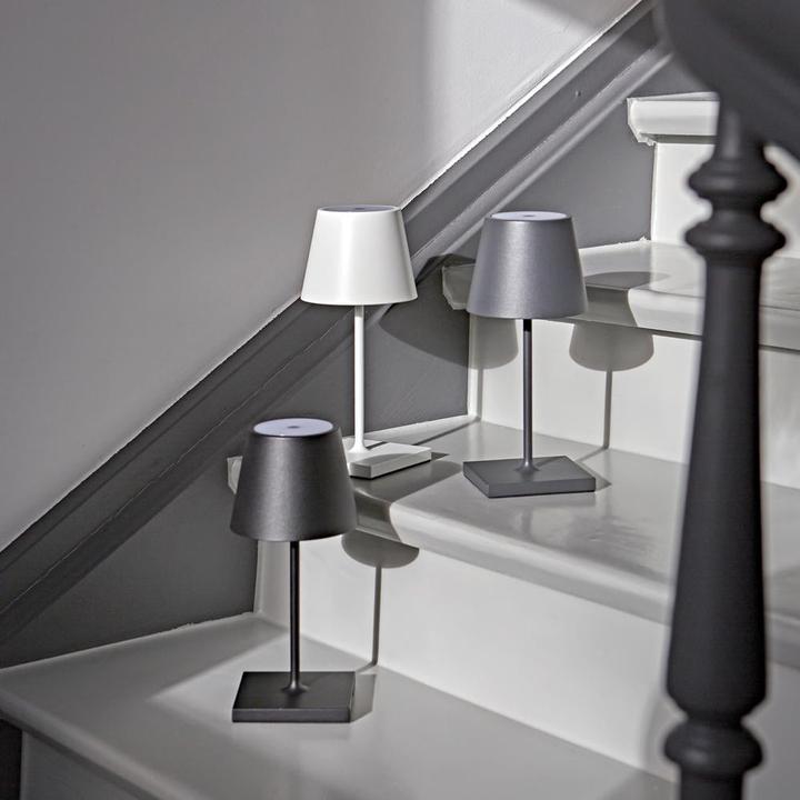 Immagine prodotto Sigor 4547001 Nuindie mini lampada da tavolo ricaricabile 25cm nero notte 2,2W FlexMood 2200K/2700K IP54 (98.50 lm)