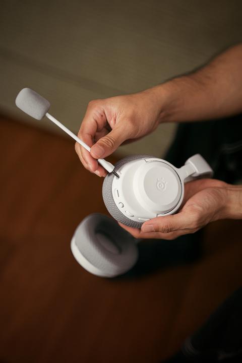 Actual product image SteelSeries Arctis Nova 3pw White (Wireless)