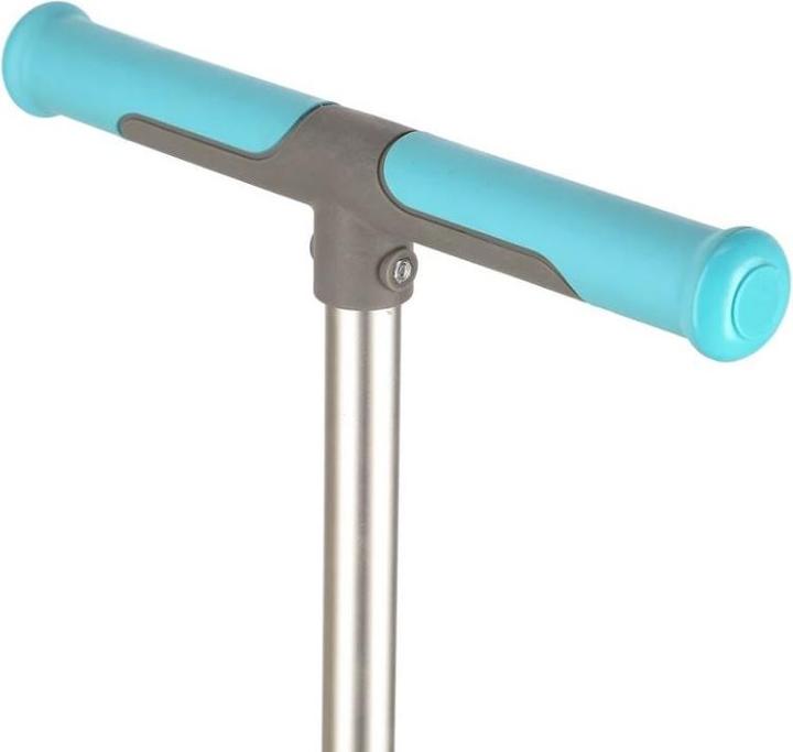 Actual product image Nils Hlb09 Turquoise Scooter Fun