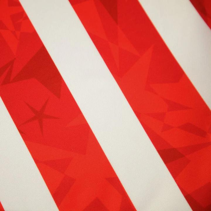 Produktbild Macron Roter Stern Belgrad Trikot (XL)