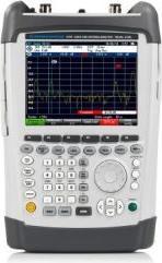 Produktbild Rohde & Schwarz Vektor-Netzwerkanalysator Handheld 0.0001  3.4GHz 6 2-Ports N Type Female