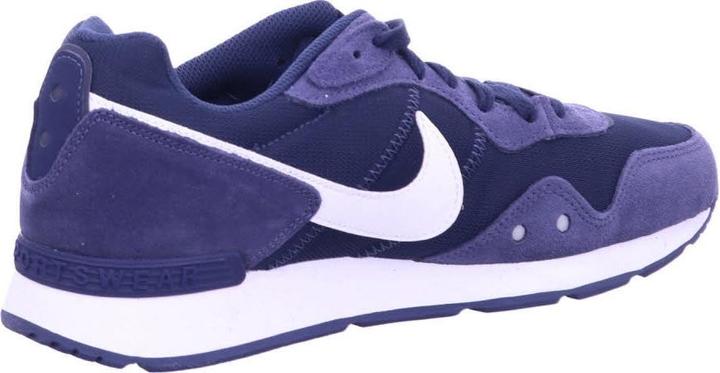 Produktbild Nike Venture Runner (42)