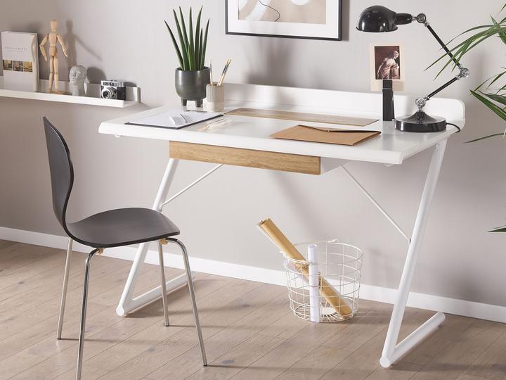 Produktbild Beliani Schreibtisch weiss / heller Holzfarbton 120 x 60 cm Schublade FOCUS (120 x 60 x 84 cm)