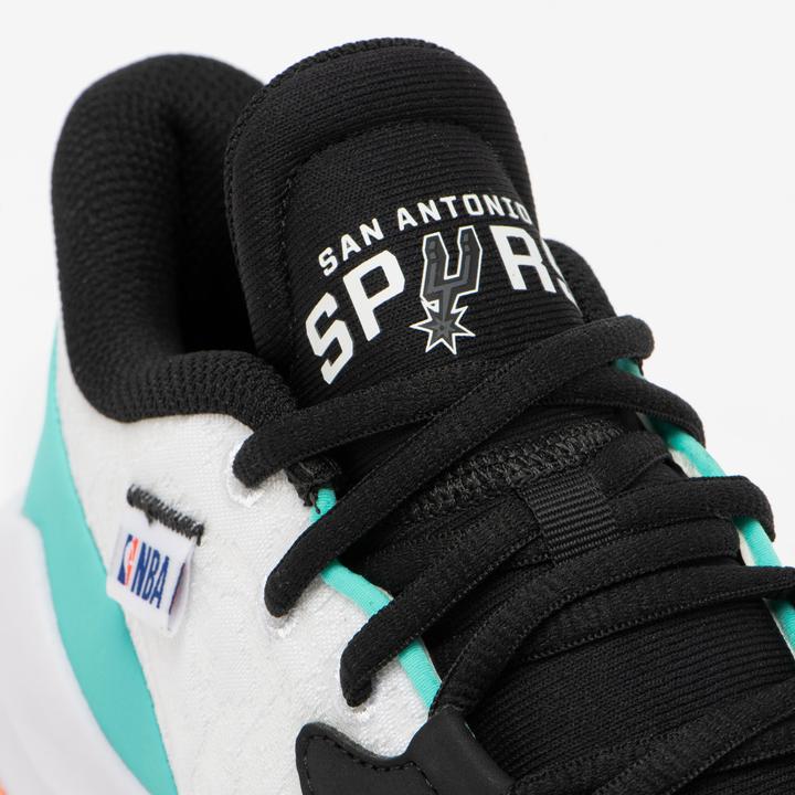 Actual product image Tarmak Kinder Basketball Schuhe NBA Spurs - Fast 900 Low-1 schwarz/weiss (38)