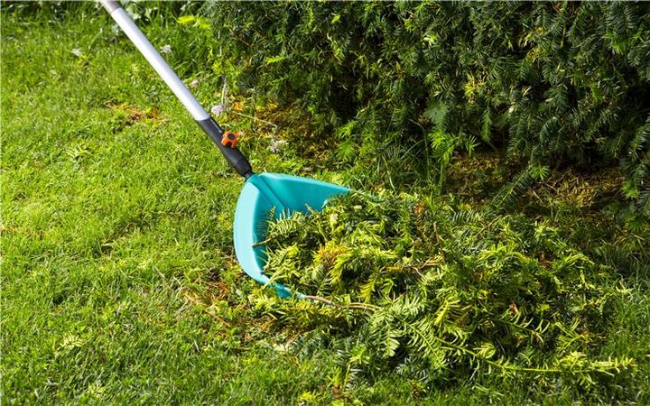 Actual product image Gardena Combisystem bucket rakes