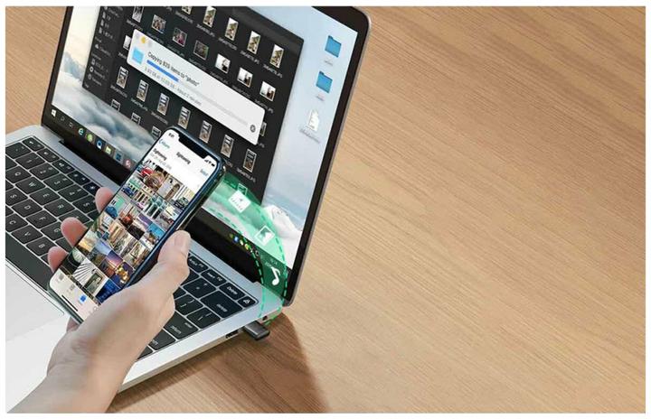 Produktbild Ugreen Bluetooth 5.0 USB Adapter (Sender & Empfänger)