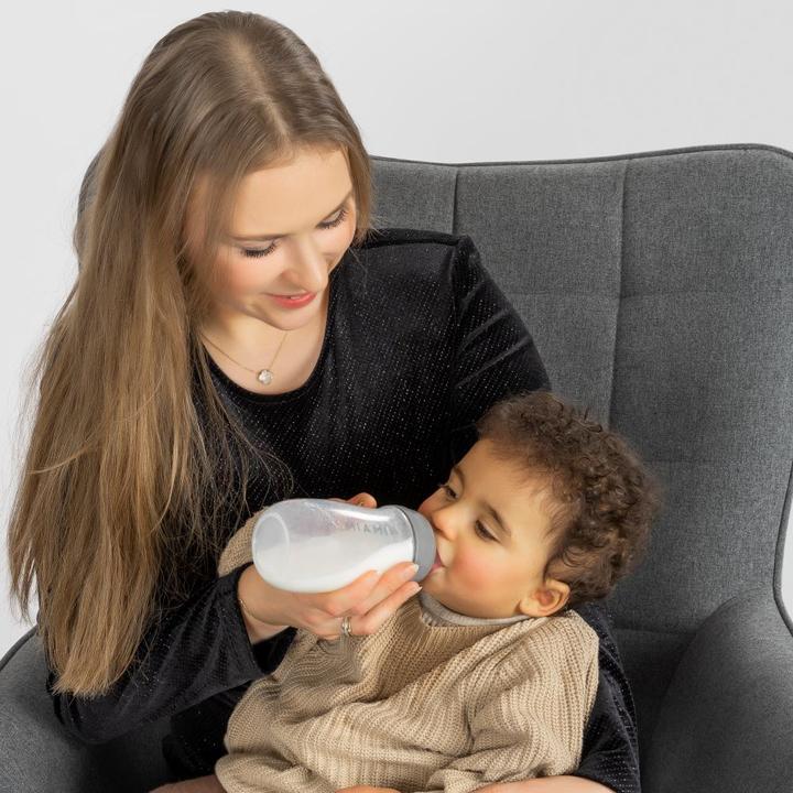 Actual product image MiaMia Baby bottles PP bottle 260 ml with silicone teat (260 ml)