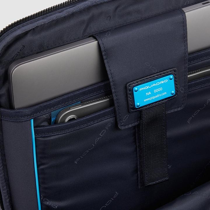 Actual product image Piquadro Backpack (19 l)