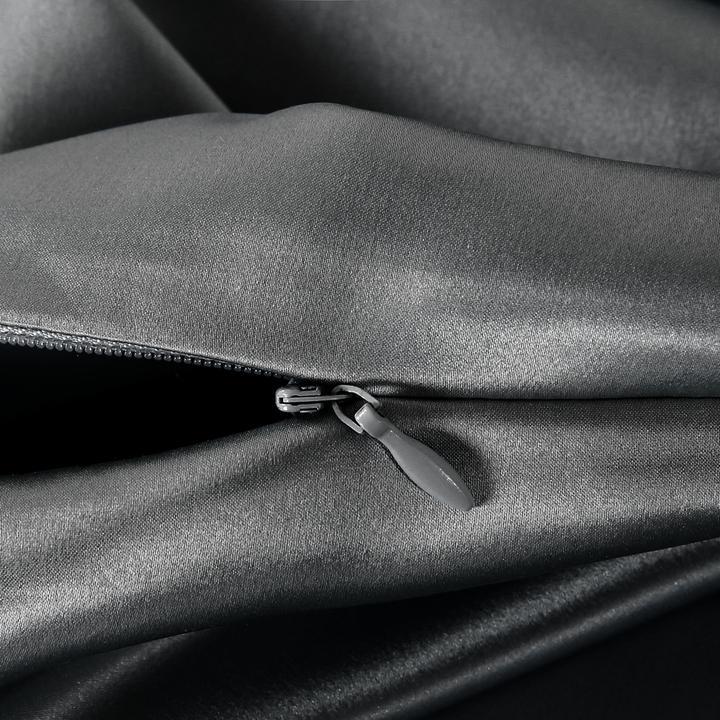 Produktbild Ailoria BEAUTY SLEEP Silk Zipper Pillowcase (40x80) (anthracite) (Kopfkissenbezug, 80 x 40 cm)