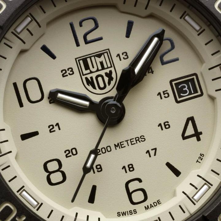 Immagine prodotto Luminox ACCIAIO NAVY SEAL SERIE 3250 (Orologio sub, 45 mm)