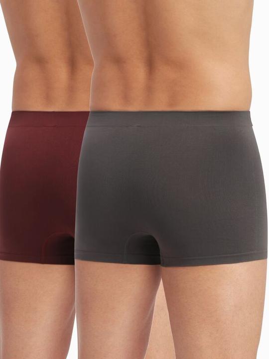 Actual product image DIM Microtouch Seamless Pants (XL, pack of 4)