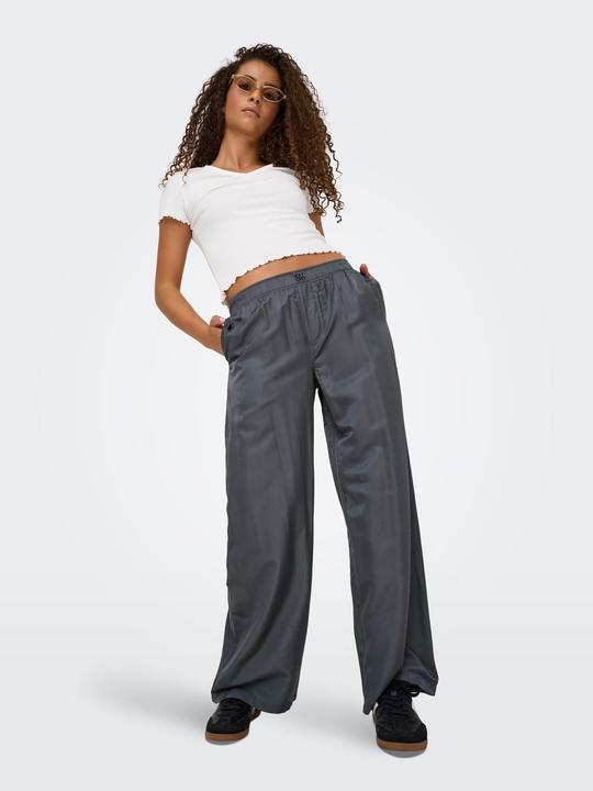 Produktbild Only Weiter Beinschnitt Mittlere Taille Hose Hose (32)