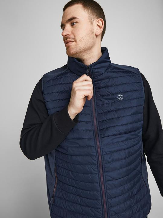 Actual product image Jack & Jones Casual Plus Size Vest (7XL)
