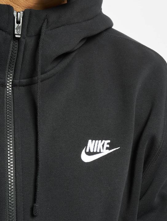 Produktbild Nike Club Fleece Kapuzenjacke (XL)