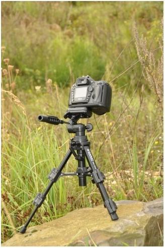 Actual product image Carat electronics tripod TPA-03 (Metal)