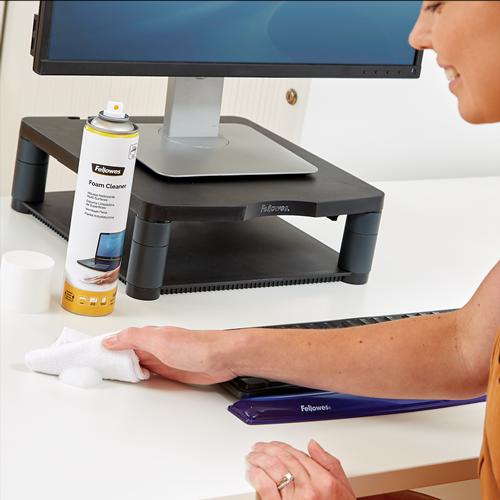 Actual product image Fellowes Surface foam cleaner
