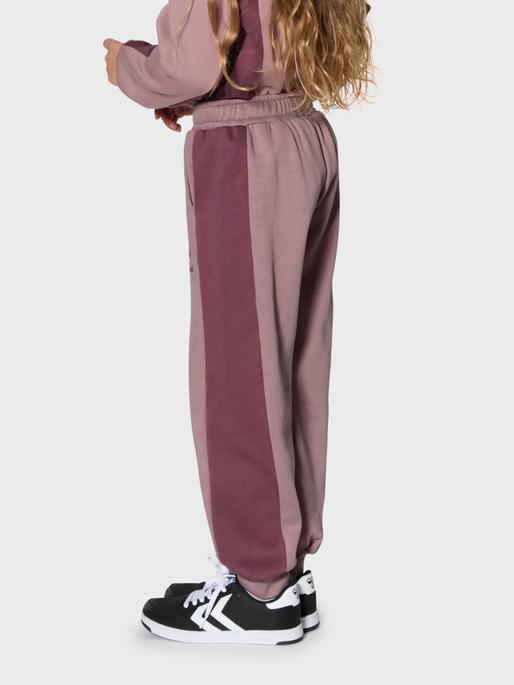 Actual product image hummel hmlKANNA PANTS (122)