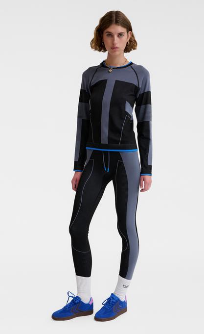 Actual product image hummel hmlSEAMLESS TEE LS (S)