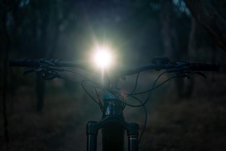 Actual product image knog. Blinder 500 + Plus Twinpack (500 lm, 20 lm)