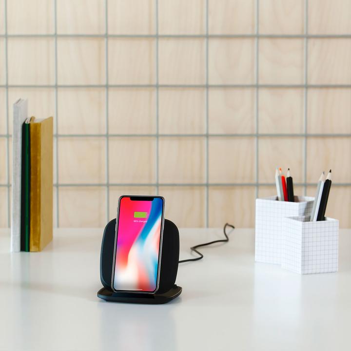 Produktbild Zens Fast Wireless Charger Stand (15 W)