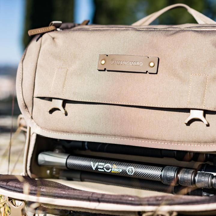 Actual product image Vanguard Veo Range 38 BG (Camera shoulder bag, 17 l)